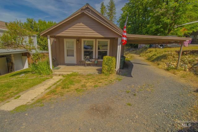 216 Tamarac St, Orofino, ID 83544