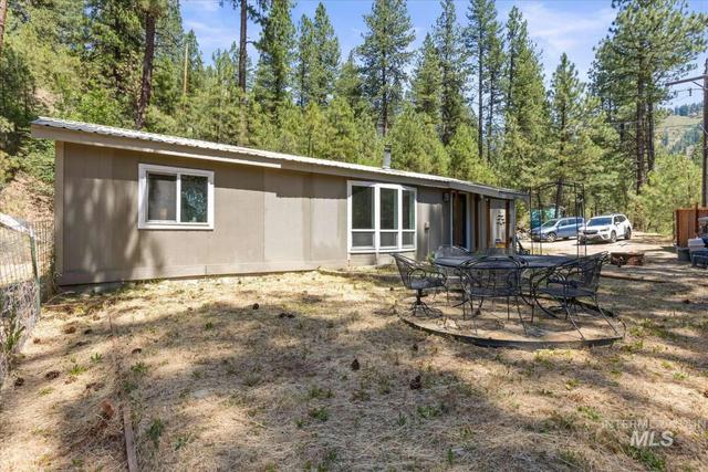 12 Timberline Dr, Garden Valley, ID 83622