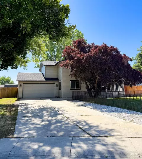 4776 N Pennfield Pl, Boise, ID 83713