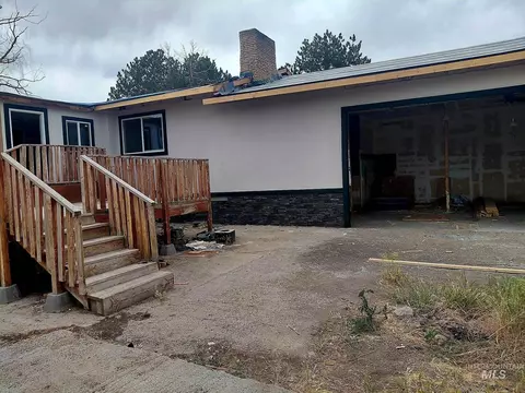 63 S 600 W, Burley, ID 83318