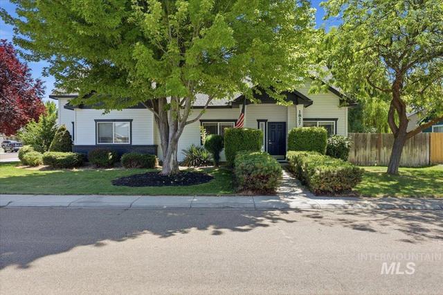 1827 W Lotus Ponds Ct, Nampa, ID 83651