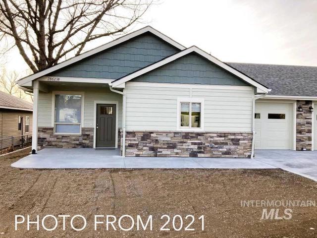 31977 A And B 1st St, Bruneau, ID 83604