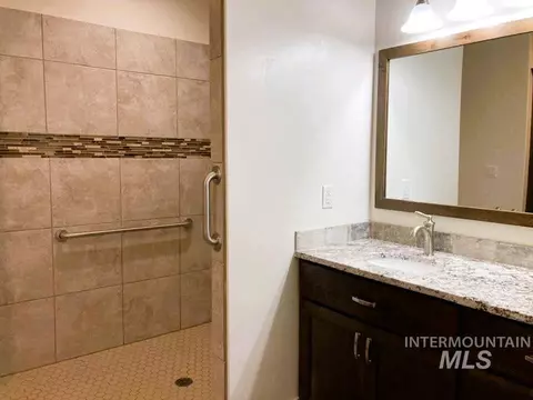 28623 S Benham Ave, Bruneau, ID 83604 photo 4