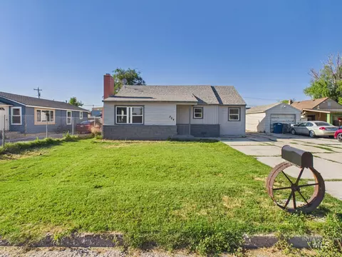 204 Anderson St, Caldwell, ID 83605