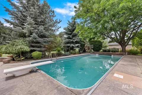 2283 W Stansbury Dr, Eagle, ID 83616