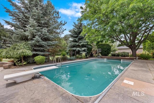 2283 W Stansbury Dr, Eagle, ID 83616