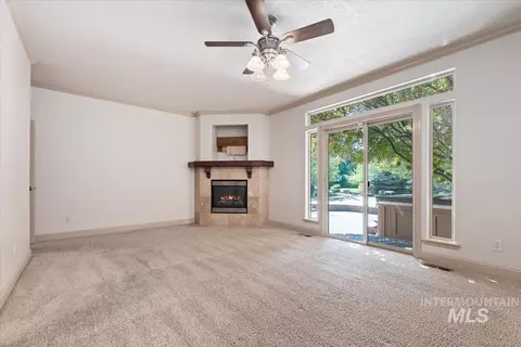 Living - 2283 W Stansbury Dr, Eagle, ID 83616 photo 4 of 6