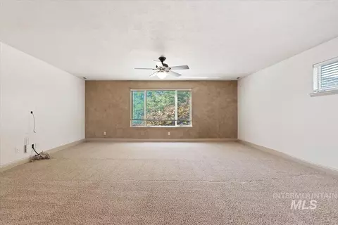 Living - 2283 W Stansbury Dr, Eagle, ID 83616 photo 5 of 6