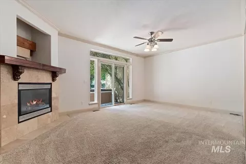 Living - 2283 W Stansbury Dr, Eagle, ID 83616 photo 3 of 6