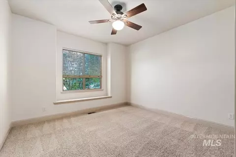 Bedroom - 2283 W Stansbury Dr, Eagle, ID 83616 photo 1 of 2