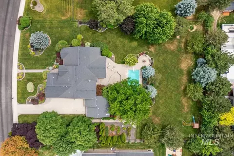 View/Area - 2283 W Stansbury Dr, Eagle, ID 83616 photo 2 of 8