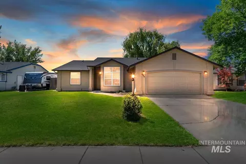 655 W Waterbury Dr, Meridian, ID 83646