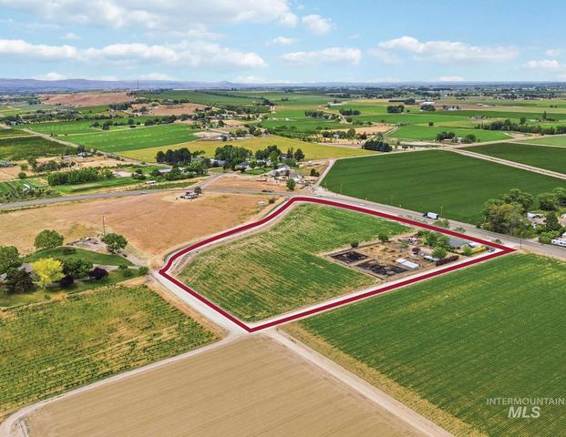 19769 Karcher Rd, Caldwell, ID 83607