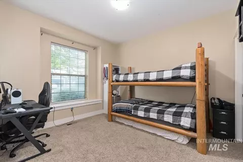 Bedroom - 910 Donna Crt, Parma, ID 83660 photo 6 of 6