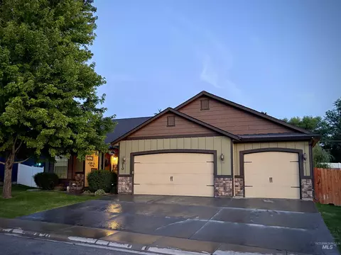 Other - 910 Donna Crt, Parma, ID 83660 photo 1 of 9