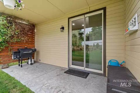 Other - 910 Donna Crt, Parma, ID 83660 photo 9 of 9