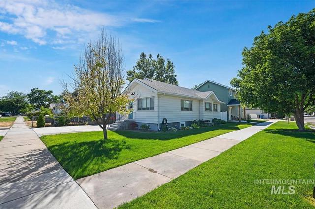 1003 15th Ave S, Nampa, ID 83651