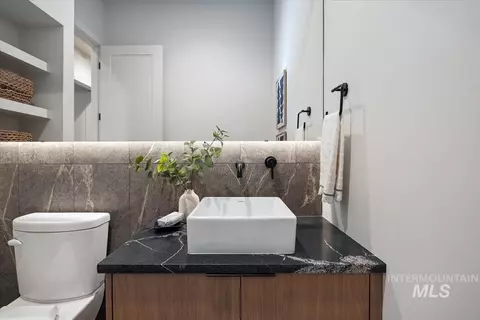 Bath - 7290 W Bed Mill St, Eagle, ID 83616 photo 1 of 8
