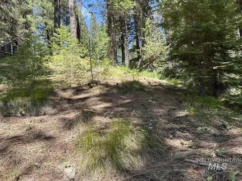 9810 Brian Way, Cascade, ID 83611 photo 5
