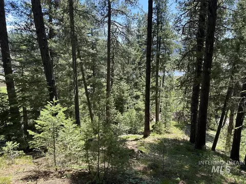 9810 Brian Way, Cascade, ID 83611 photo 4