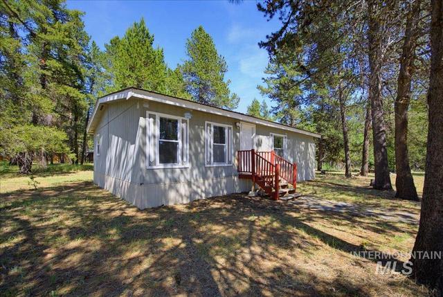 230 Blue Jay Dr, Mccall, ID 83638