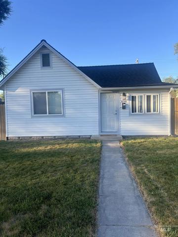 630 3rd Ave W, Twin Falls, ID 83301