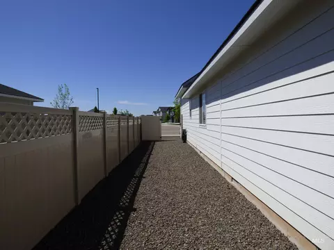 Exterior - 2708 E Buckaroo Dr, Kuna, ID 83634 photo 12 of 14