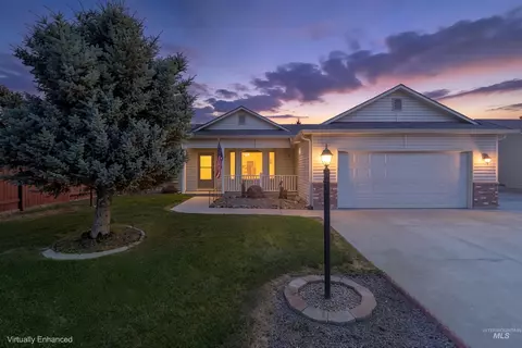 1114 Feltham Peak Dr, Emmett, ID 83617