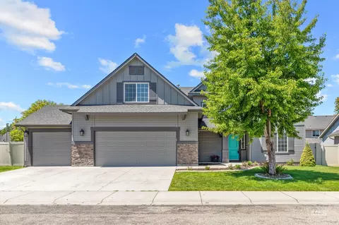 2001 N Van Dyke Ave, Kuna, ID 83634