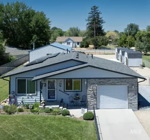 7235 S Southdale Ave, Boise, ID 83709