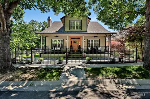 Exterior - 2395 E Gloucester Pl, Boise, ID 83706 photo 2 of 8