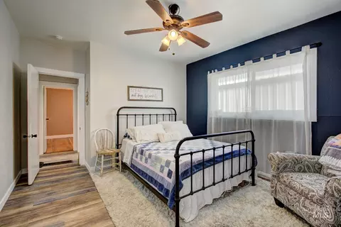 Bedroom - 1440 E 6th St, Weiser, ID 83672 photo 4 of 4