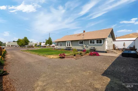Exterior - 1440 E 6th St, Weiser, ID 83672 photo 4 of 5