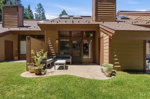 1607 Davis Ave #56, Mccall, ID 83638
