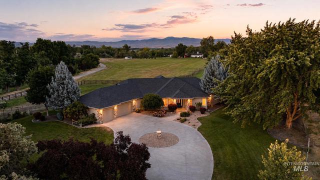 2050 S Artesian Rd, Eagle, ID 83616