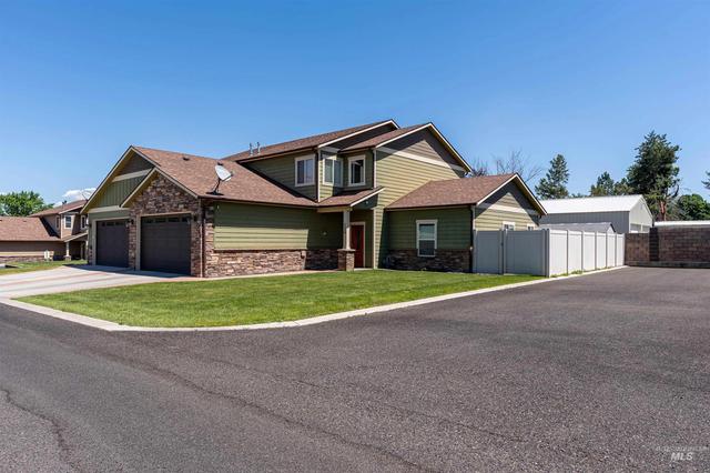 721 Linden Ave #D, Lewiston, ID 83501