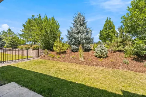 1520 E Jade Creek St, Eagle, ID 83616 photo 8