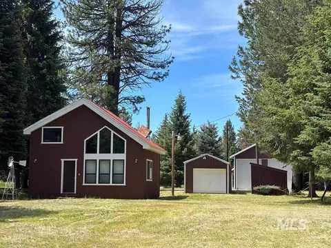 62 Newell Dr, Cascade, ID 83611 photo 3