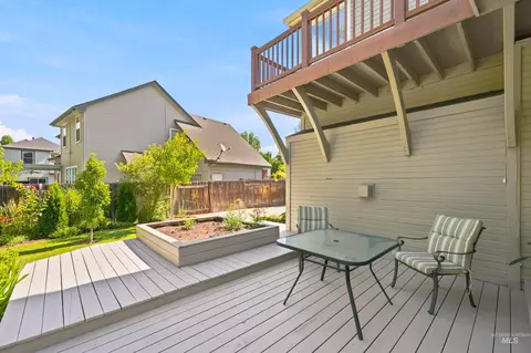 Exterior - 2468 E Heathfield Ct, Eagle, ID 83616 photo 10 of 16
