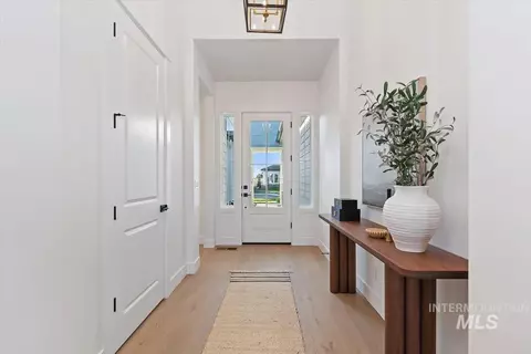 Entry Way - 6295 W Sollas Ct, Eagle, ID 83616 photo 1 of 3