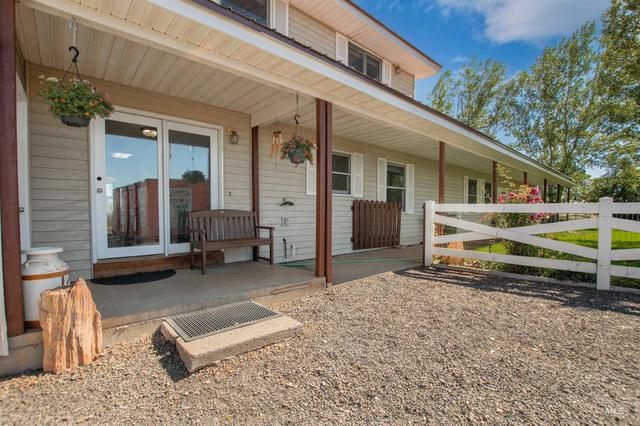 2270 Kilborn Ln, Mesa, ID 83643