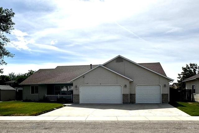 1859 S Labrador, Meridian, ID 83642
