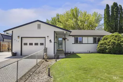 712 Locust St, Kimberly, ID 83341
