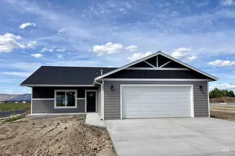 1734 Painted Rock Ct, Lewiston, ID 83501