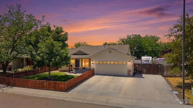 65 N Jefferson Pl, Nampa, ID 83651