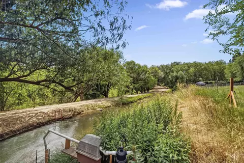 355 E Beacon Light Rd, Eagle, ID 83616 photo 40