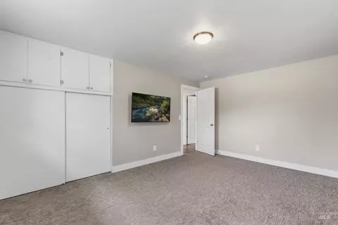355 E Beacon Light Rd, Eagle, ID 83616 photo 17
