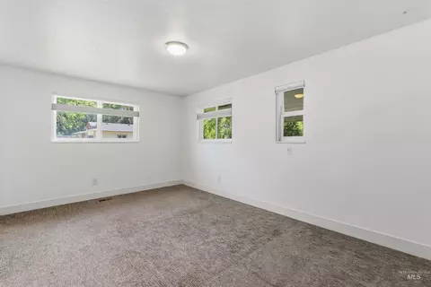 355 E Beacon Light Rd, Eagle, ID 83616 photo 15