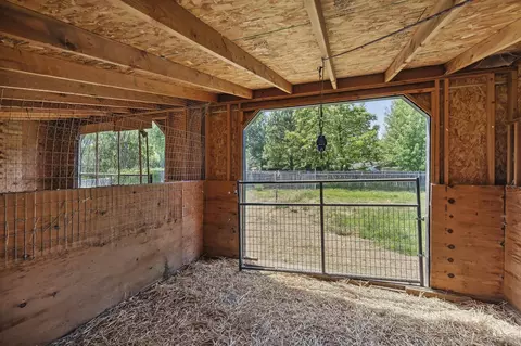 355 E Beacon Light Rd, Eagle, ID 83616 photo 33