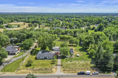 355 E Beacon Light Rd, Eagle, ID 83616 photo 43